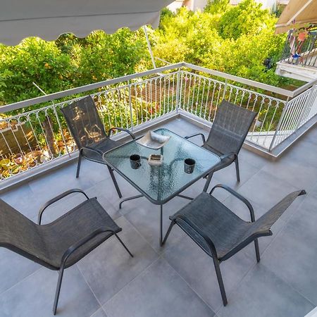 Lux Apartment Preveza Bagian luar foto